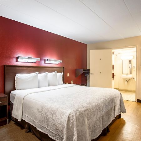 Red Roof Inn Plus+ Pittsburgh South - Airport Imperial Exterior photo